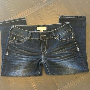 Maurice’s Dark Wash crop jeans. Sz large. Good condition